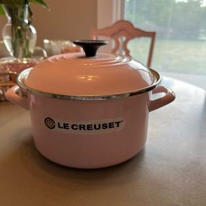 Pink Le Creuset stock pot